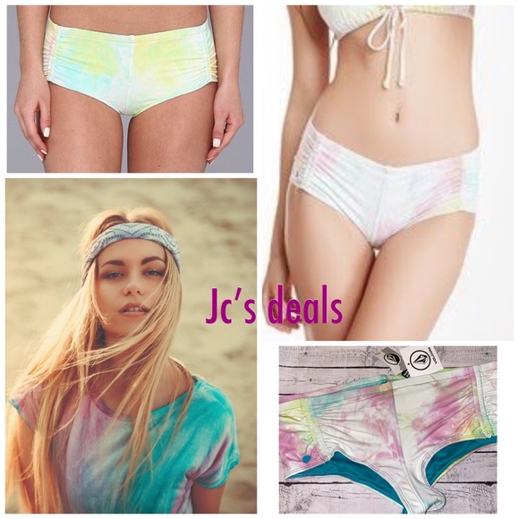 Volcom Other - 🔹 Volcom women’s tie dye blaze boardies 🔹